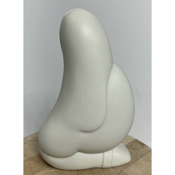 Porcelain Virgin Mary Mother Of Jesus Praying 4.5” Tall Signed - Picture 6 of 16